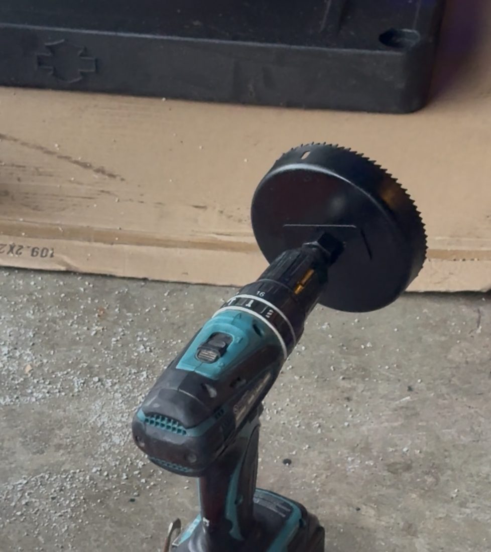 Hole saw on a cordless drill